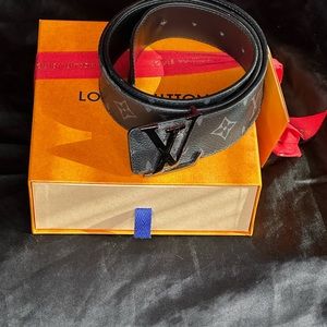 Louis Vuitton Belt Monogram Eclipse LV Initials